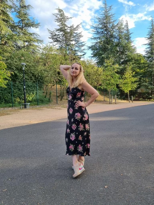 Photo de Halina (Clermont-Ferrand) / Réf. 93321 / Agence Amélie