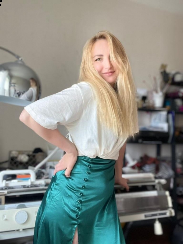 Photo de Halina (Clermont-Ferrand) / Réf. 93321 / Agence Amélie