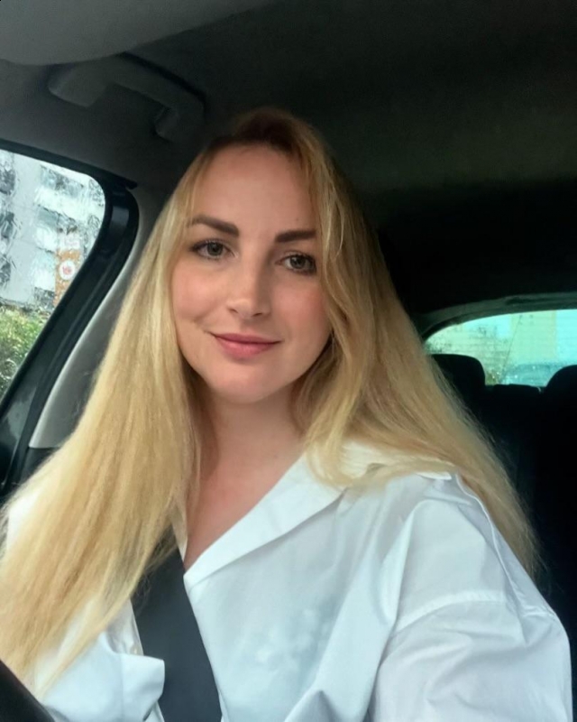 Photo de Halina (Clermont-Ferrand) / Réf. 93321 / Agence Amélie