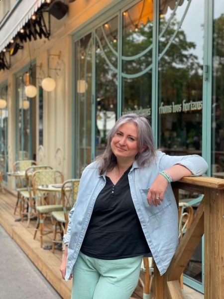 Irina (Versailles) / Réf. 93338 / Adhérente Agence Amélie