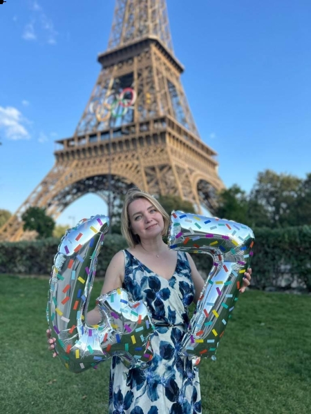 Natalia (Paris) / Réf. 93379 / Adhérente Agence Amélie
