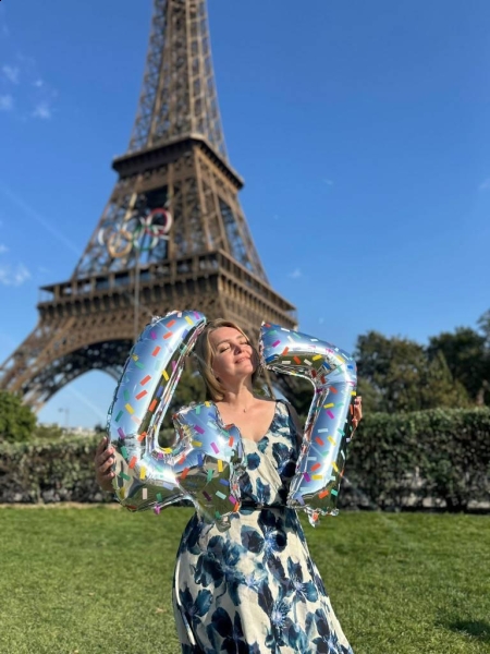 Natalia (Paris) / Réf. 93379 / Adhérente Agence Amélie