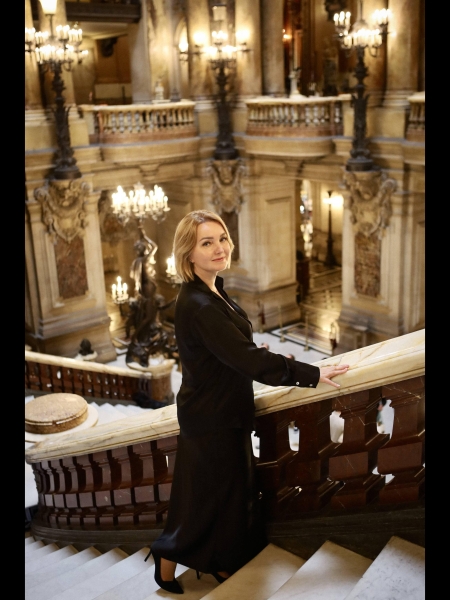 Natalia (Paris) / Réf. 93379 / Adhérente Agence Amélie