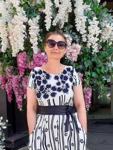 Antonina (Vilnius) / Réf. 93394 / Adhérente Agence Amélie