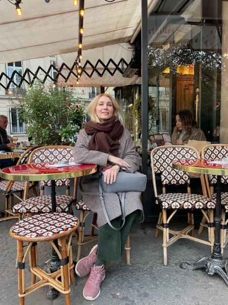 Svetlana (Paris) / Réf. 93397 / Adhérente Agence Amélie