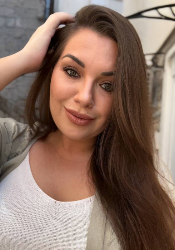 Photo de Julia (Portugal) / Réf. 93422 / Agence Amélie