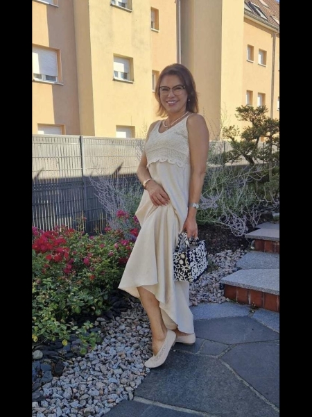 Tatyana (Mulhouse) / Réf. 93425 / Adhérente Agence Amélie