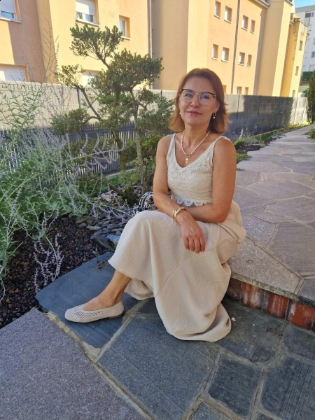 Tatyana (Mulhouse) / Réf. 93425 / Adhérente Agence Amélie