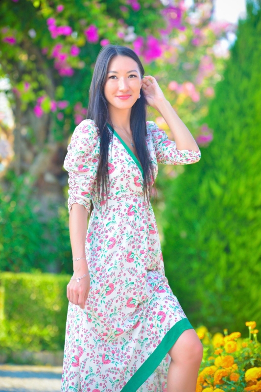 Photo de Aigul (Allemagne) / Réf. 93433 / Agence Amélie