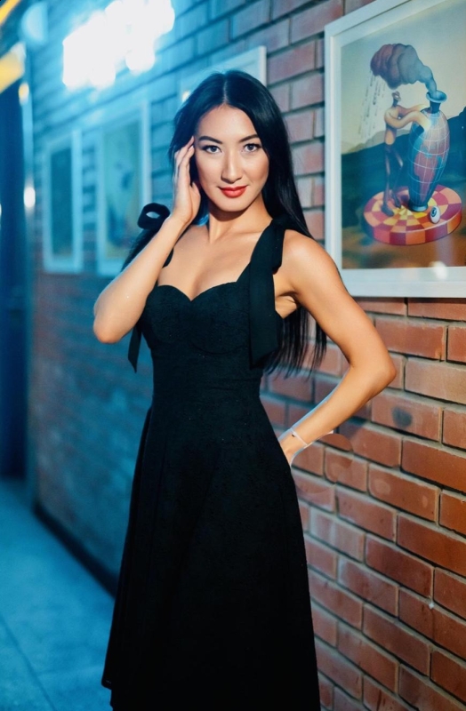 Photo de Aigul (Allemagne) / Réf. 93433 / Agence Amélie