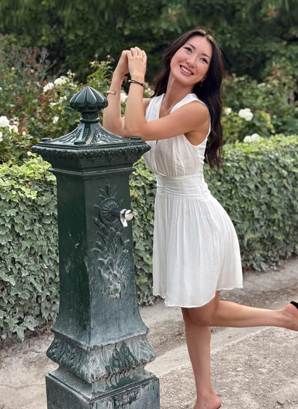 Photo de Aigul (Allemagne) / Réf. 93433 / Agence Amélie