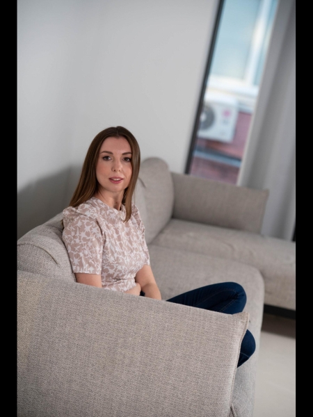 Maria  / Réf. 93452 / Adhérente Agence Amélie