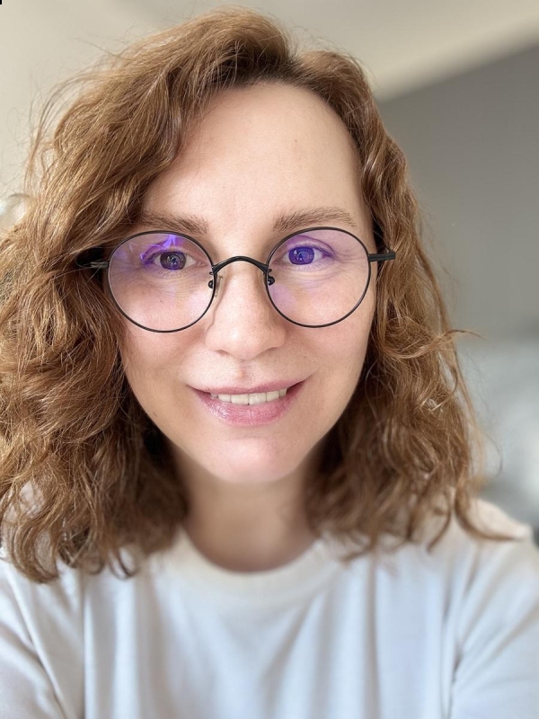 Photo de Natalia (bientôt à Paris) / Réf. 93567 / Agence Amélie