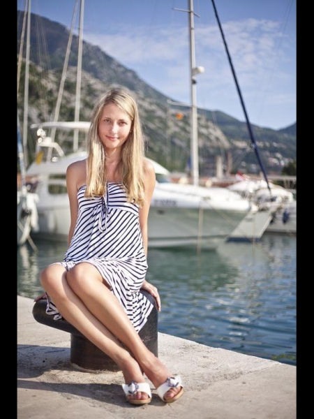 Anna / Réf. 93576 / Adhérente Agence Amélie