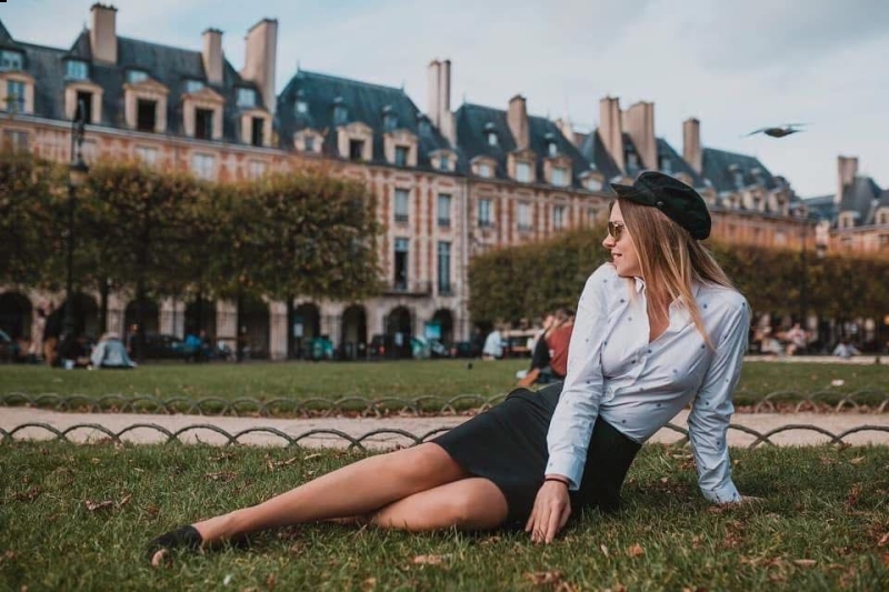 Photo de Natalia (Paris) / Réf. 93625 / Agence Amélie