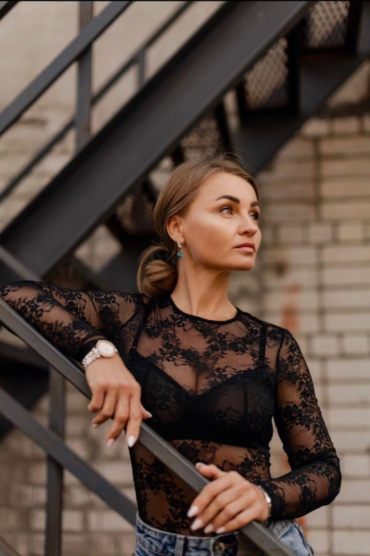 Photo de Maria (maintenant  à Nice) / Réf. 93638 / Agence Amélie