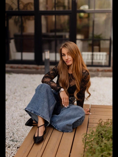 Maria (maintenant  à Nice) / Réf. 93638 / Adhérente Agence Amélie