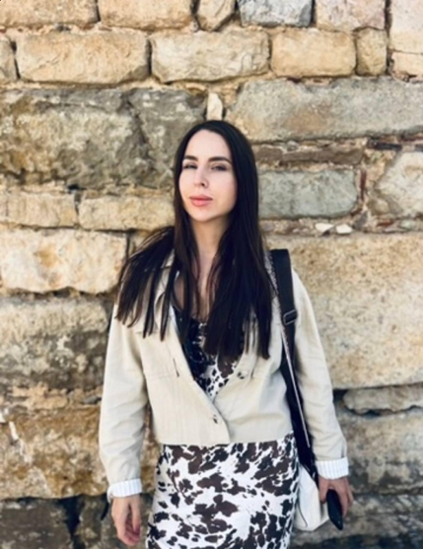 Photo de Liubov (Portugal) / Réf. 93690 / Agence Amélie