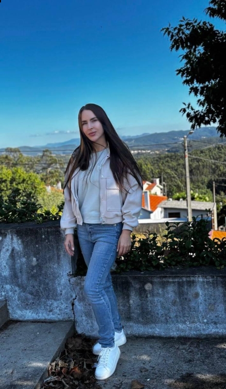 Photo de Liubov (Portugal) / Réf. 93690 / Agence Amélie