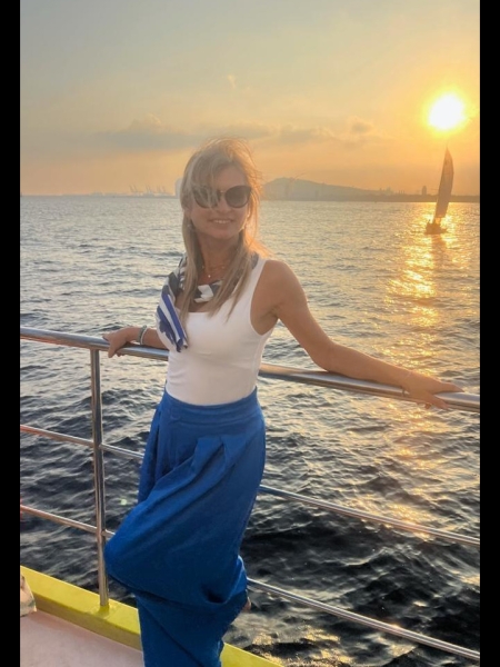 Natalia (Luxembourg)  / Réf. 93731 / Adhérente Agence Amélie