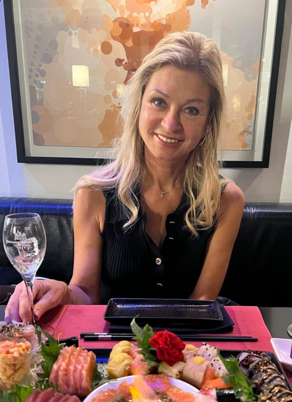 Photo de Natalia (Luxembourg)  / Réf. 93731 / Agence Amélie