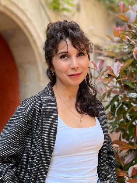 Olena (Dole) / Réf. 93892 / Adhérente Agence Amélie