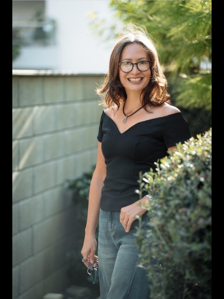 Aleksandra (Chypre) / Réf. 93990 / Adhérente Agence Amélie