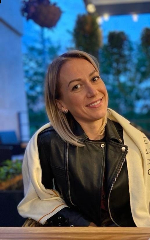 Photo de Maria (souvent à Lyon) / Réf. 94044 / Agence Amélie
