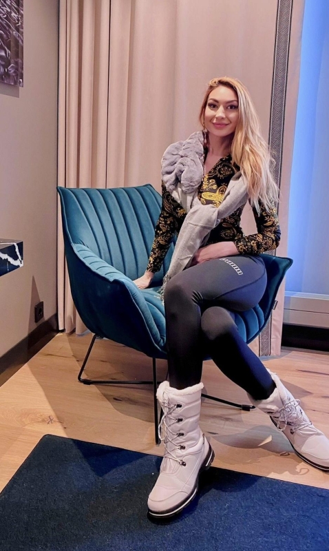 Photo de Ludmila (Nice) / Réf. 9163 / Agence Amélie