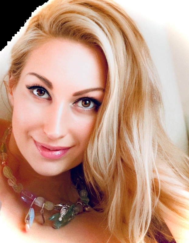 Photo de Ludmila (Nice) / Réf. 9163 / Agence Amélie