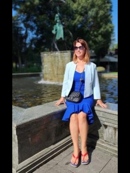 Yulia / Réf. 9370 / Adhérente Agence Amélie