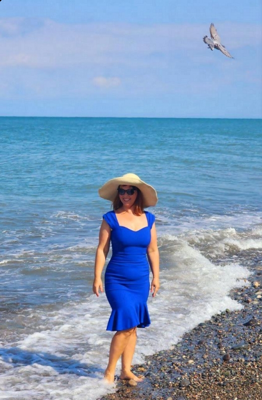 Photo de Yulia / Réf. 9370 / Agence Amélie