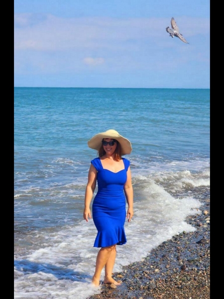 Yulia / Réf. 9370 / Adhérente Agence Amélie