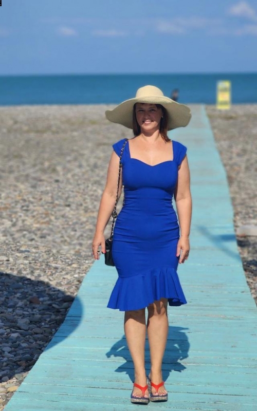 Photo de Yulia / Réf. 9370 / Agence Amélie