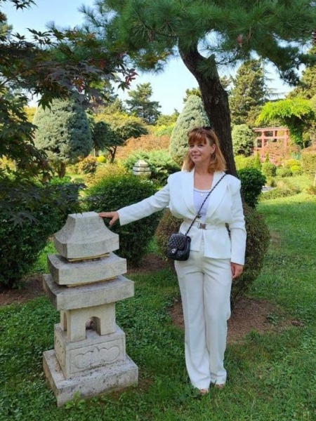 Yulia / Réf. 9370 / Adhérente Agence Amélie