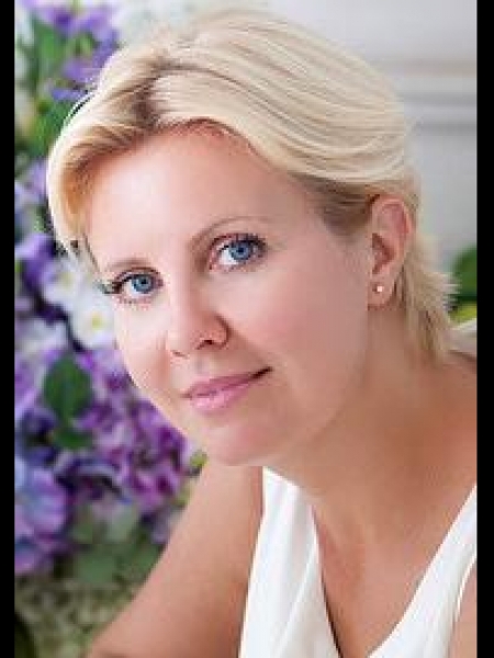 Agrippina (Finlande) / Réf. 92128 / Adhérente Agence Amélie