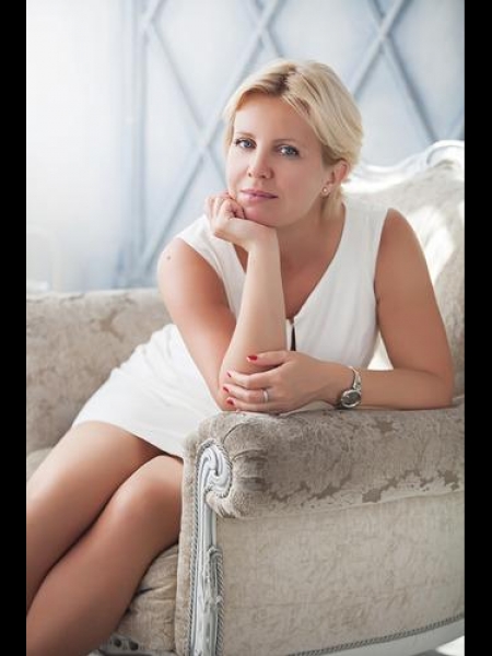 Agrippina (Finlande) / Réf. 92128 / Adhérente Agence Amélie