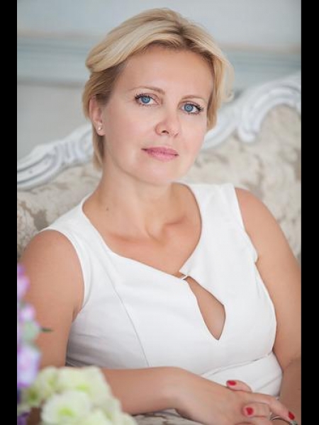 Agrippina (Finlande) / Réf. 92128 / Adhérente Agence Amélie