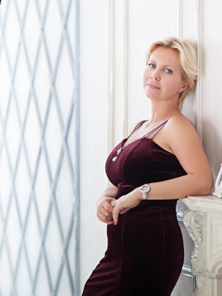 Agrippina (Finlande) / Réf. 92128 / Adhérente Agence Amélie