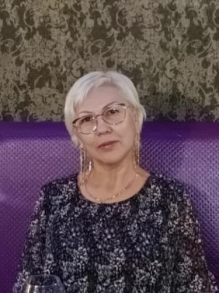 Nouriya (Paris) / Réf. 9385 / Adhérente Agence Amélie