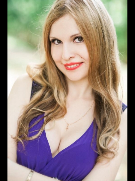 Galina (Strasbourg) / Réf. 9462 / Adhérente Agence Amélie