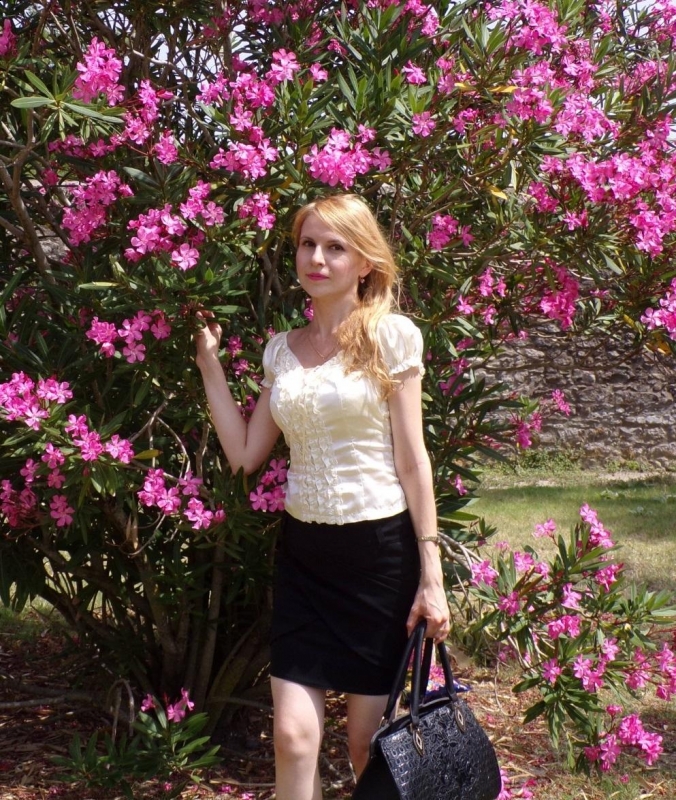 Photo de Galina (Strasbourg) / Réf. 9462 / Agence Amélie