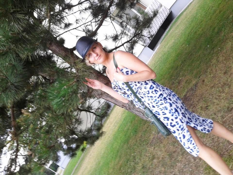 Photo de Anna / Réf. 9489 / Agence Amélie