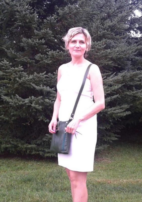 Photo de Anna / Réf. 9489 / Agence Amélie