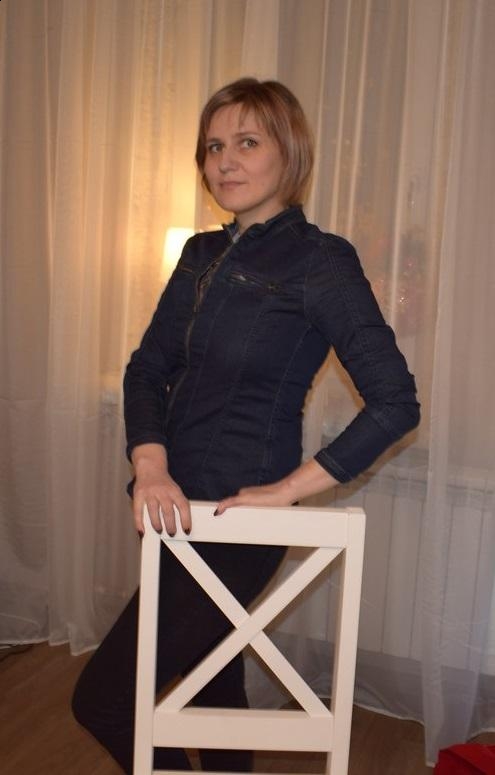 Photo de Anna / Réf. 9489 / Agence Amélie