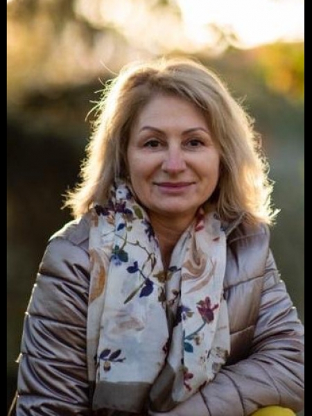 Galina (Paris) / Réf. 9535 / Adhérente Agence Amélie