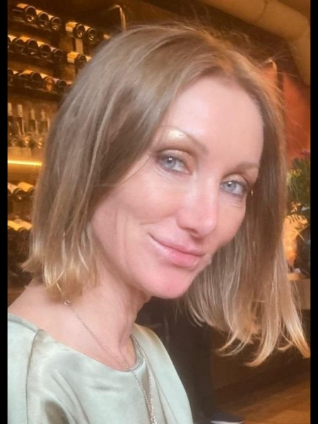 Ella / Réf. 9542 / Adhérente Agence Amélie