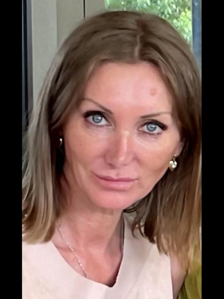 Ella / Réf. 9542 / Adhérente Agence Amélie