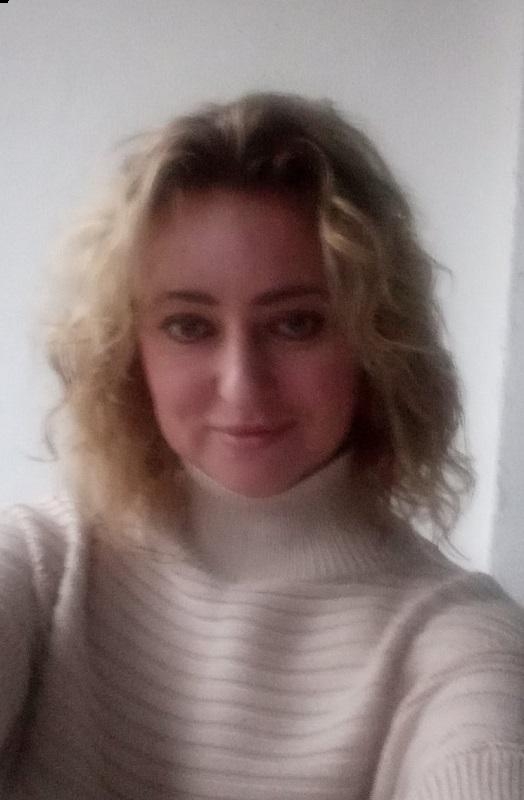 Photo de Olga (Pologne) / Réf. 9653 / Agence Amélie