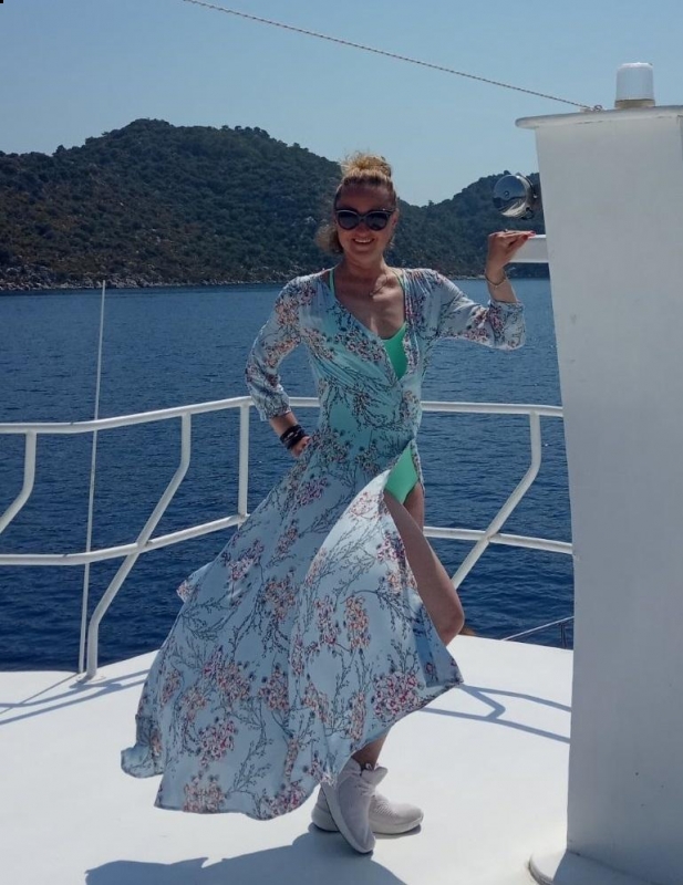 Photo de Olga (Pologne) / Réf. 9653 / Agence Amélie